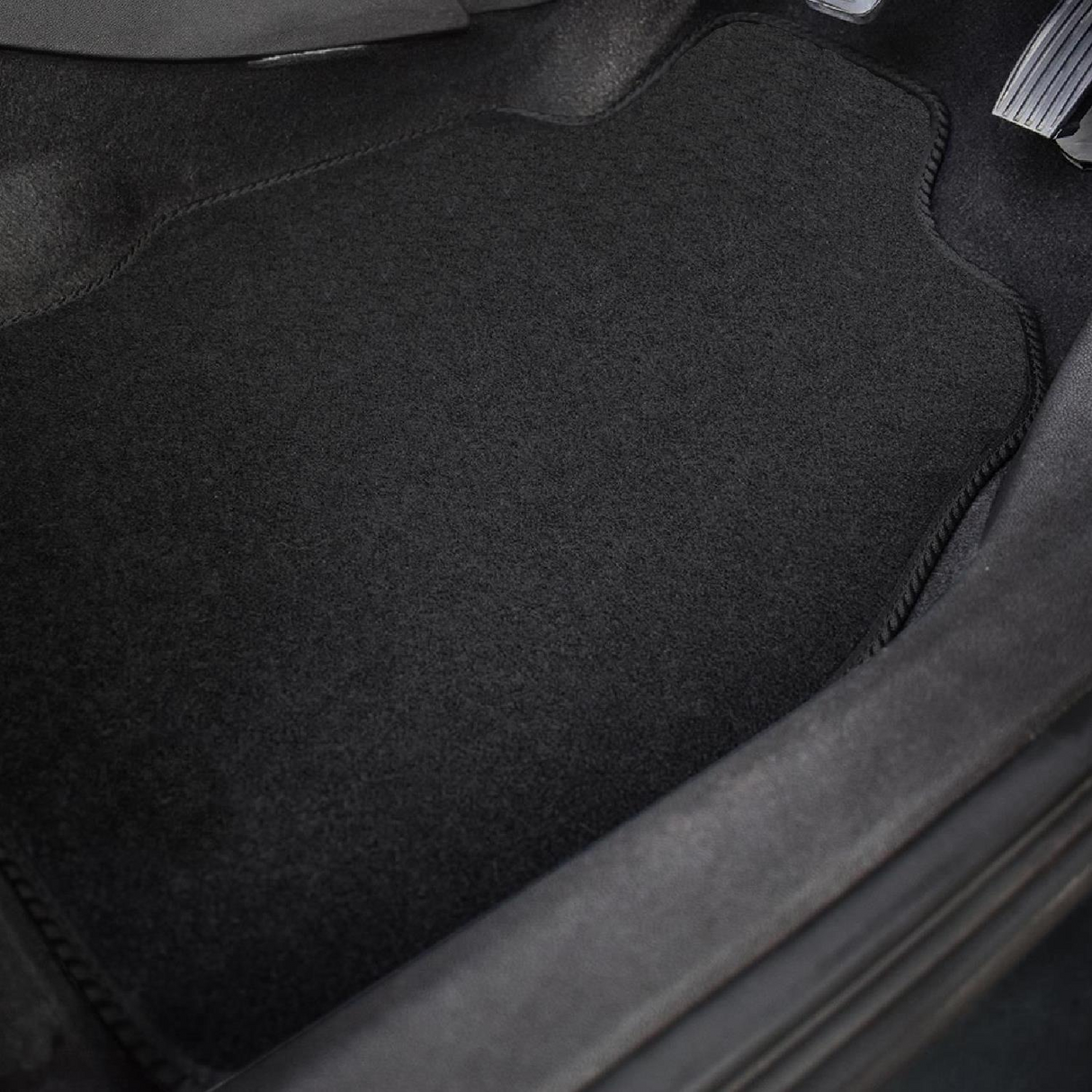 VW Golf MK8 Mild Hybrid Car Mats (2019-Onwards)
