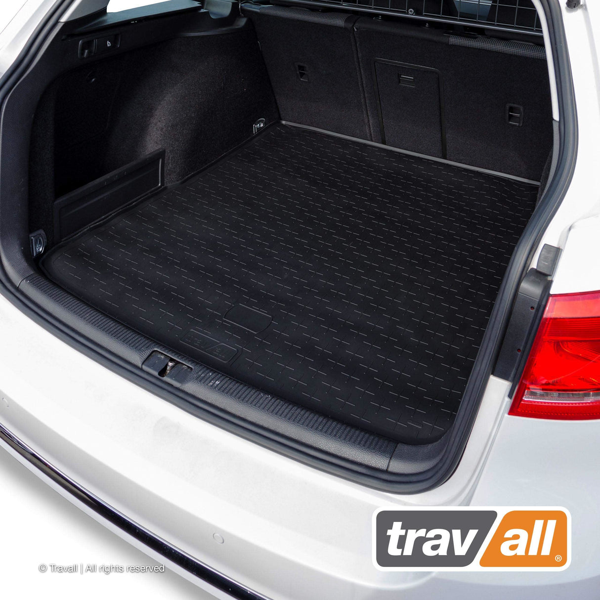 TRAVALL Volkswagen Passat Estate Premium Rubber Boot Mats Liner (2005-2015)
