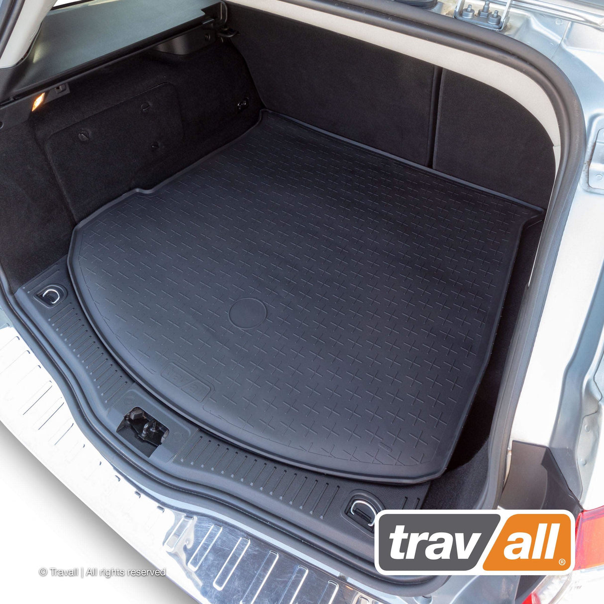 TRAVALL Ford Focus Estate Premium Rubber Boot Mats Liner (2007-2014)