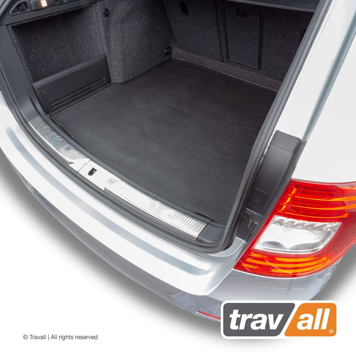 TRAVALL Skoda Superb Estate Premium Rubber Boot Mats Liner (2008-2015)