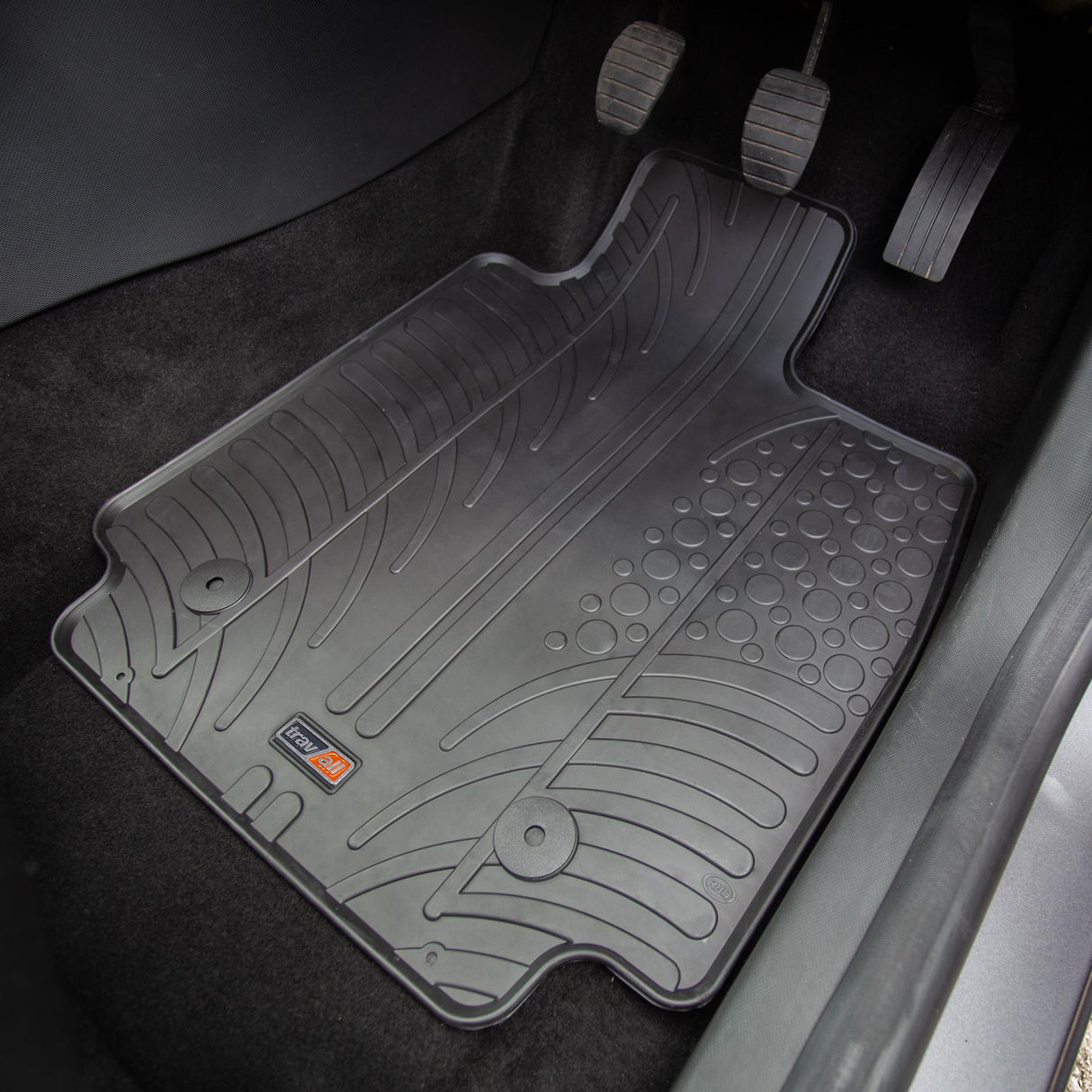TRAVALL Renault Clio Premium Rubber Car Mats (2012-2019)