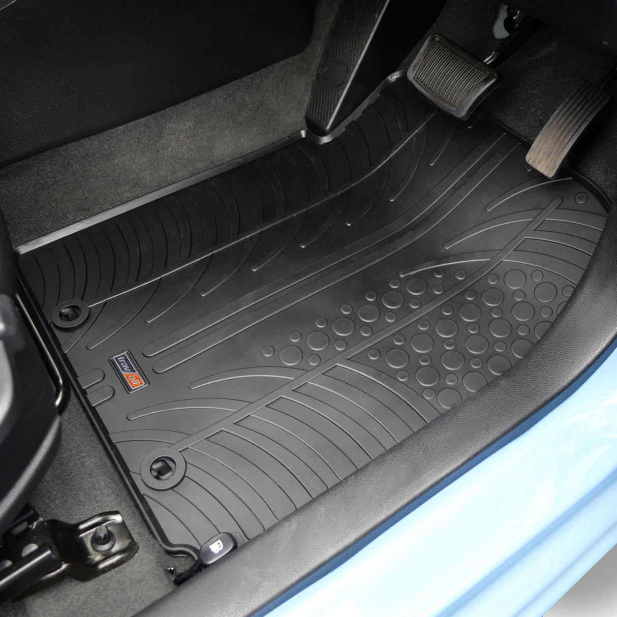 TRAVALL Kia Picanto Premium Rubber Car Mats (2011-2015)