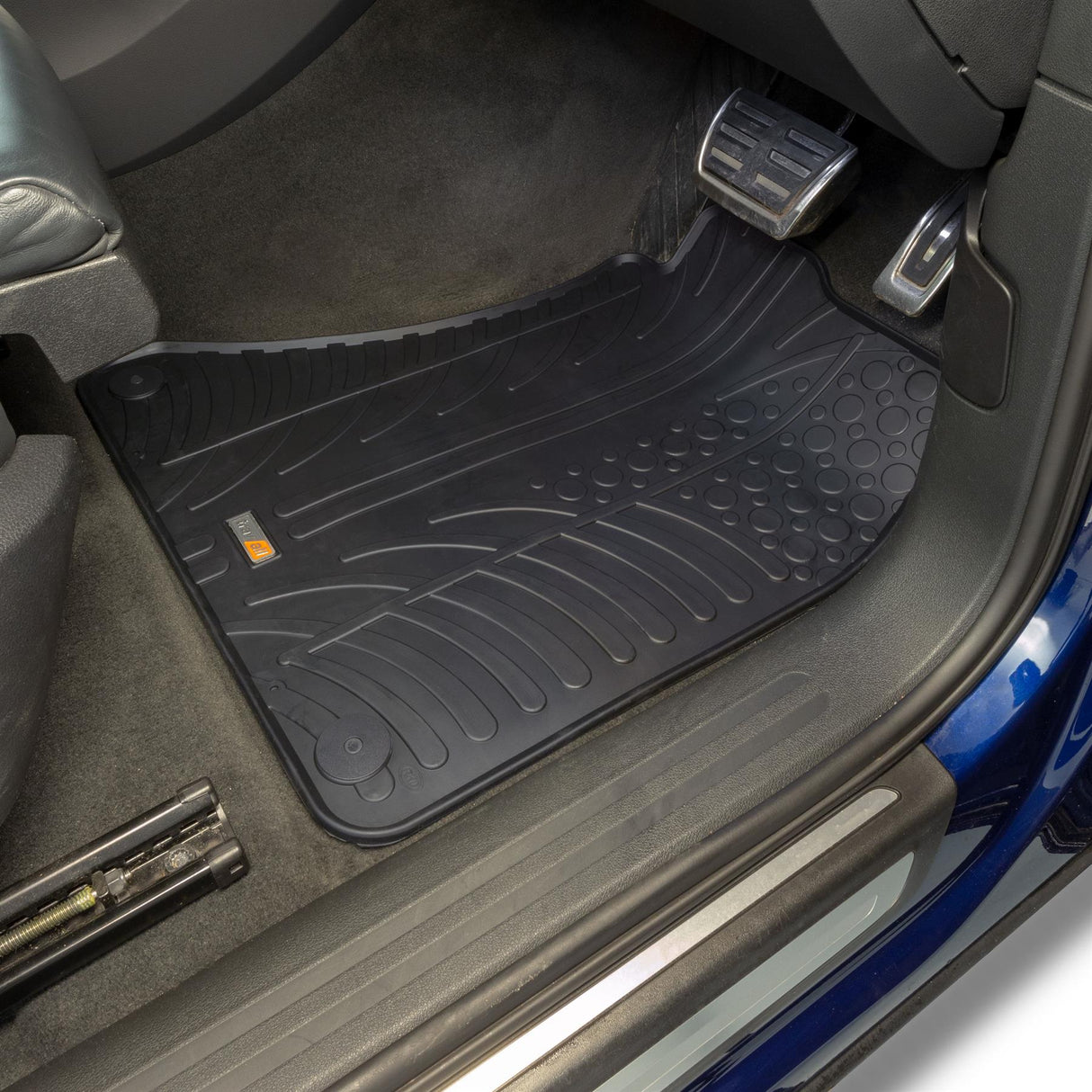 TRAVALL Audi Q5 Premium Rubber Car Mats (2008-2017)