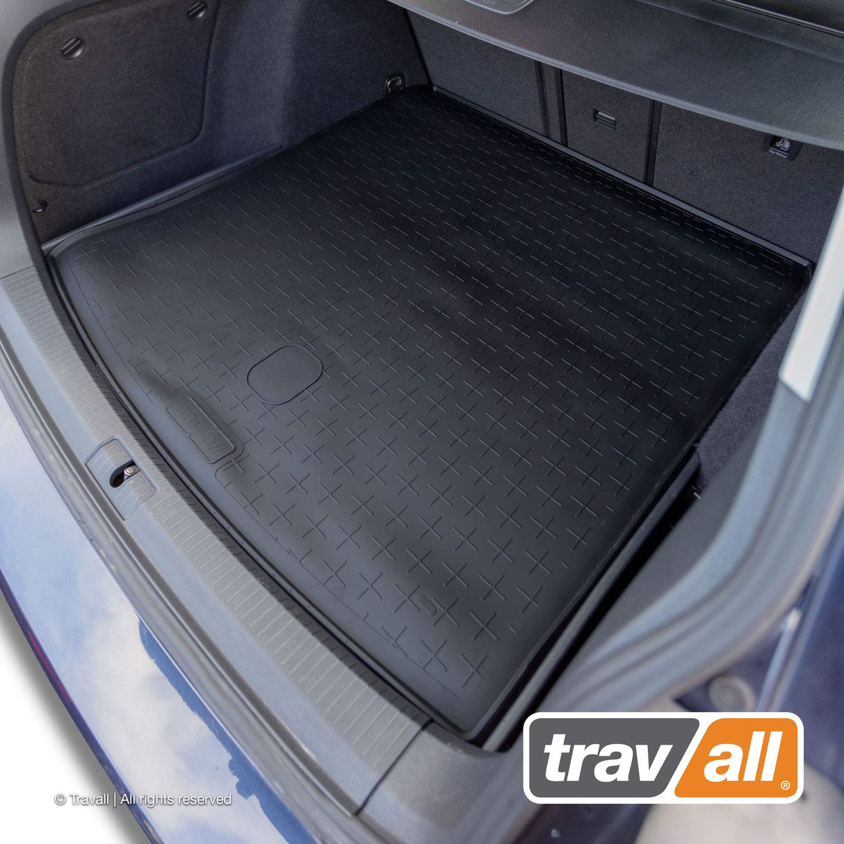 TRAVALL Volkswagen Golf Estate Premium Rubber Boot Mats Liner (2013-2020)