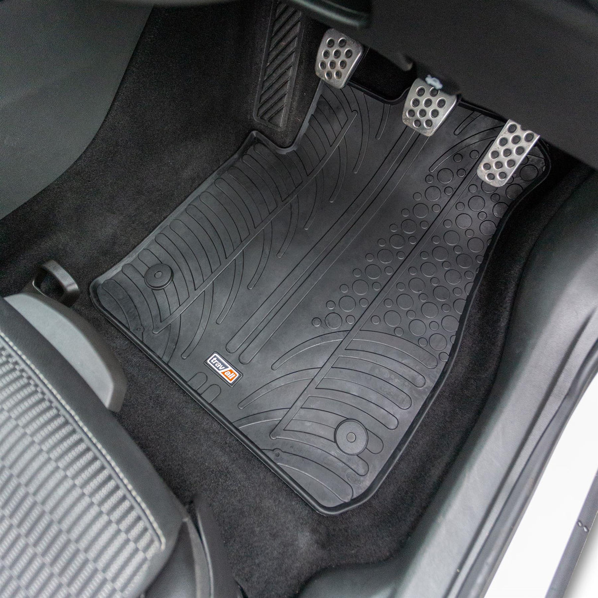TRAVALL Vauxhall Insignia Hatchback/Estate Premium Rubber Car Mats (2017-2022)