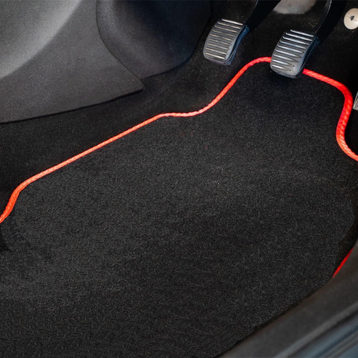 VW Golf MK8 Car Mats (2019-Onwards)