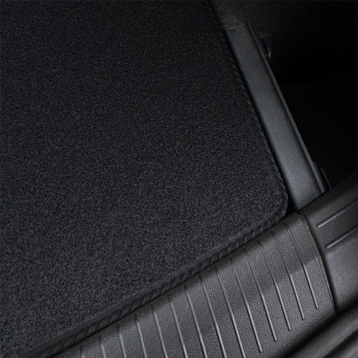 CAR MAT CO AMZ BOOT MAT AUDI Q8 (2018+) - [ECC]