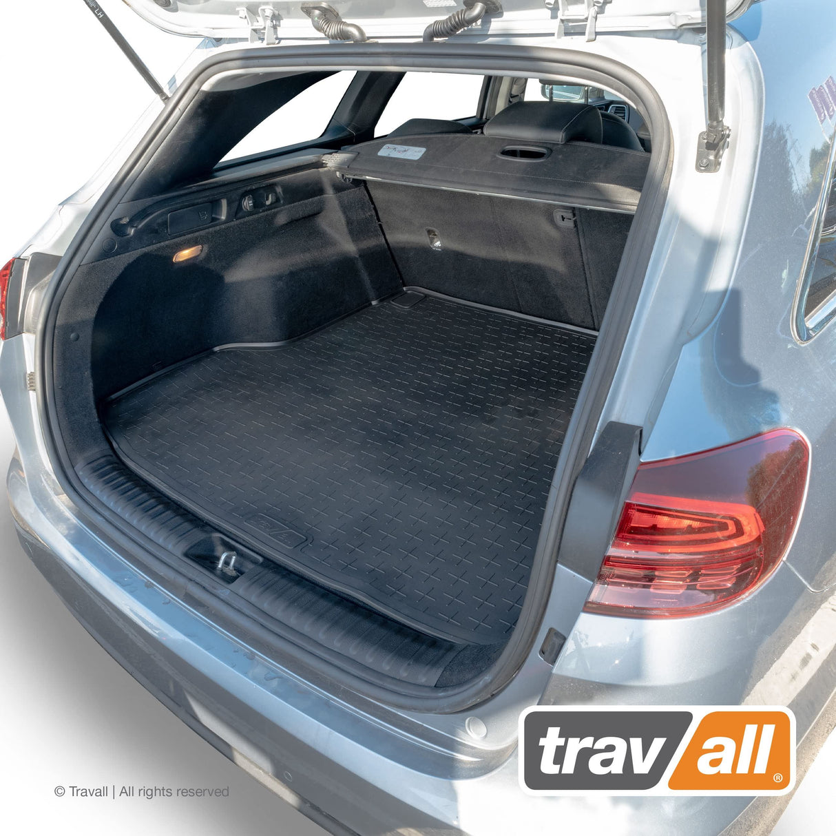 TRAVALL Kia Ceed Premium Rubber Boot Mats Liner (2018-Onwards)