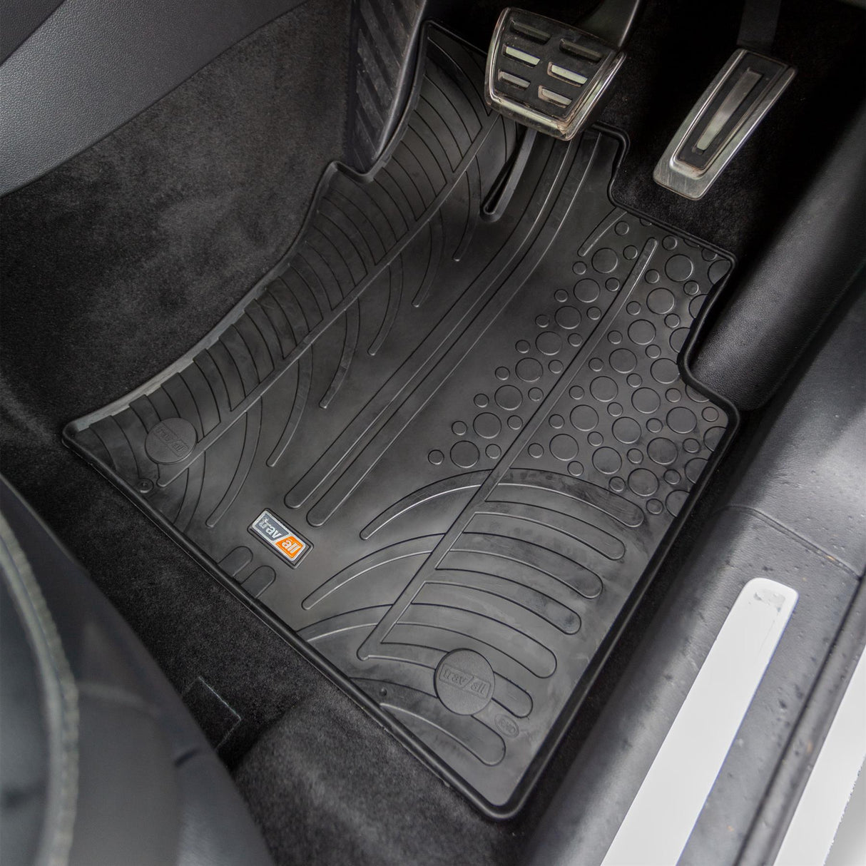 TRAVALL BW Tiguan Allspace Premium Rubber Car Mats (2018-Onwards)