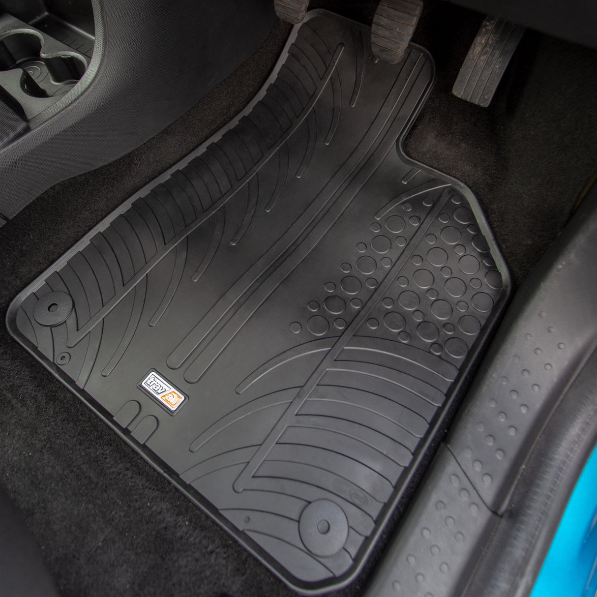 TRAVALL Renault Twingo Premium Rubber Car Mats (2014-Onwards)