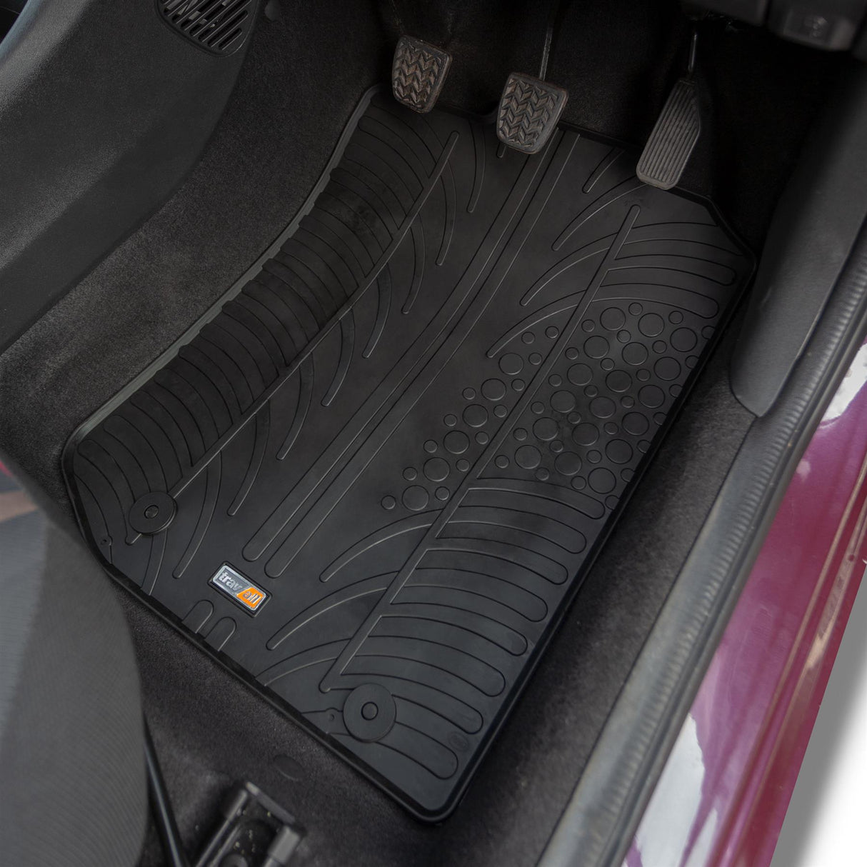 TRAVALL Toyota AYGO Premium Rubber Car Mats (2014-2021)